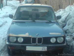БМВ 520 1982 г. 
