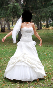 Продам красивое свадебное платье Срочно - Изображение #1, Объявление #281236