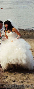 Продам красивое и очень пышное свадебное платье недорого - Изображение #1, Объявление #430402