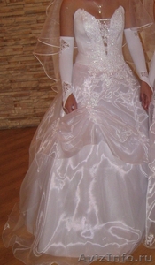 Продаю свадебное платье белоснежного цвета - Изображение #1, Объявление #716398